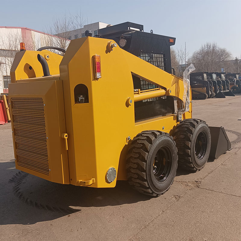 Колесный погрузчик HTS120