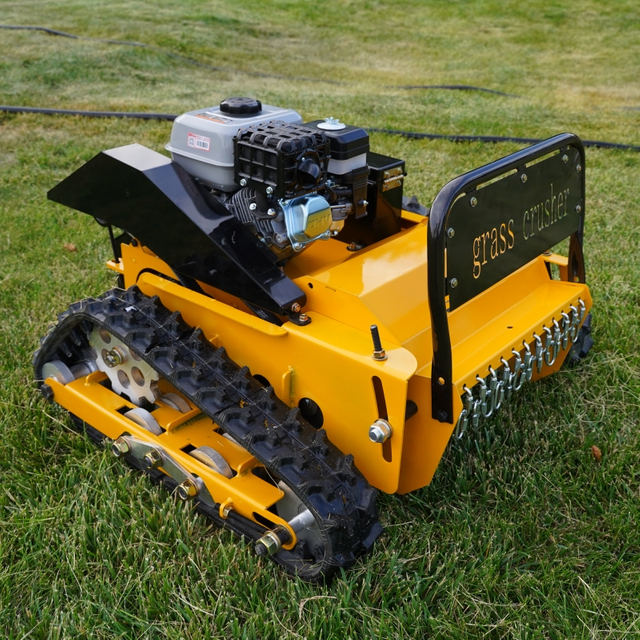 HT-520 Гусеничная газонокосилка с дистанционным управлением